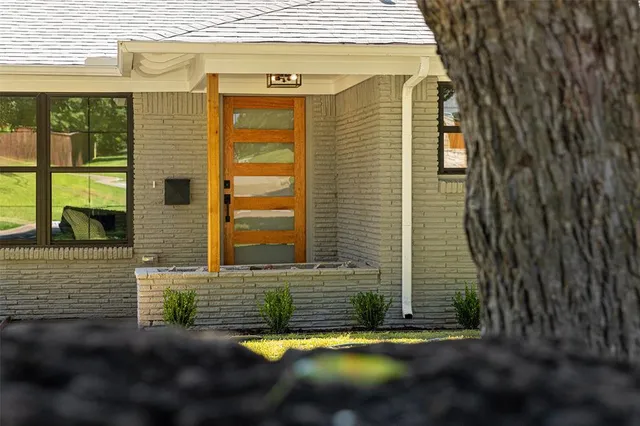 $835,000 | 8502 San Leandro Drive, Dallas, TX 75218