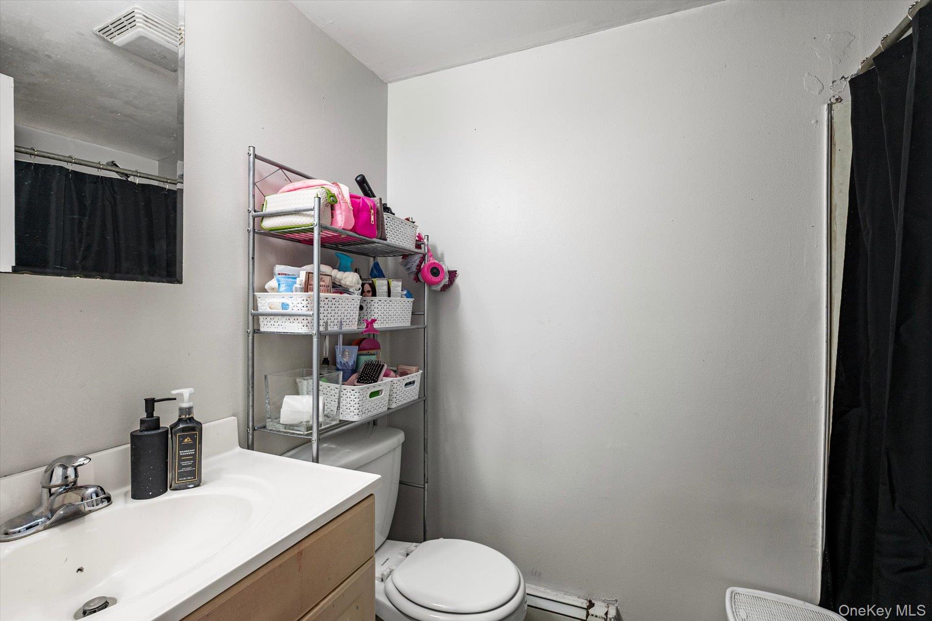 270 Old Commack Road Kings Park, NY 11754 - Photo 17 of 28 Gallery Image 17
