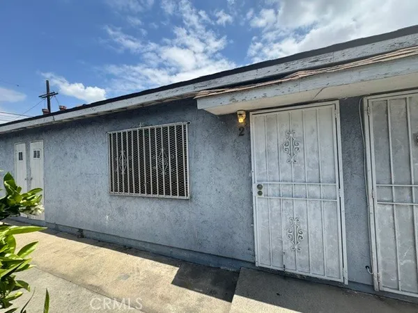 $1,750 | 807 East Vernon Avenue, Unit 2, Los Angeles, CA 90011