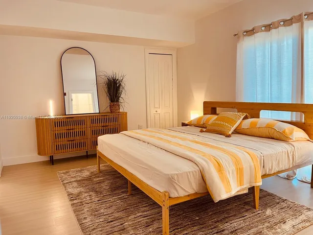 $2,300 | 120 South Douglas Road, Unit 302, Miami, FL 33134