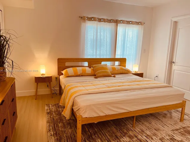 $2,300 | 120 South Douglas Road, Unit 302, Miami, FL 33134