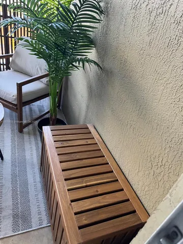 $2,300 | 120 South Douglas Road, Unit 302, Miami, FL 33134