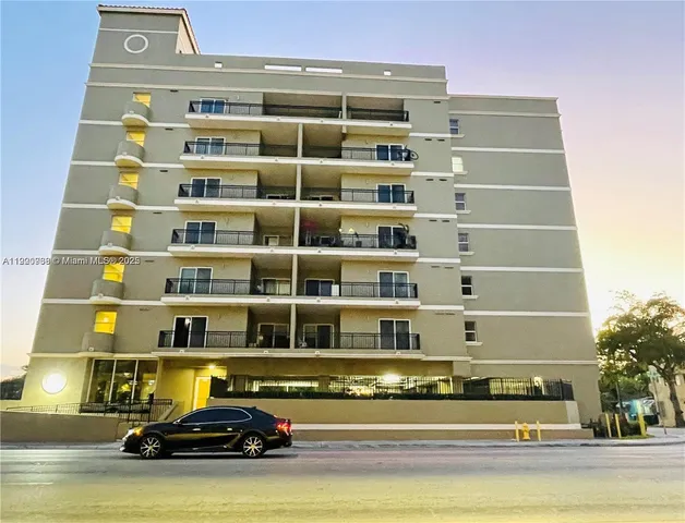 $2,300 | 120 South Douglas Road, Unit 302, Miami, FL 33134