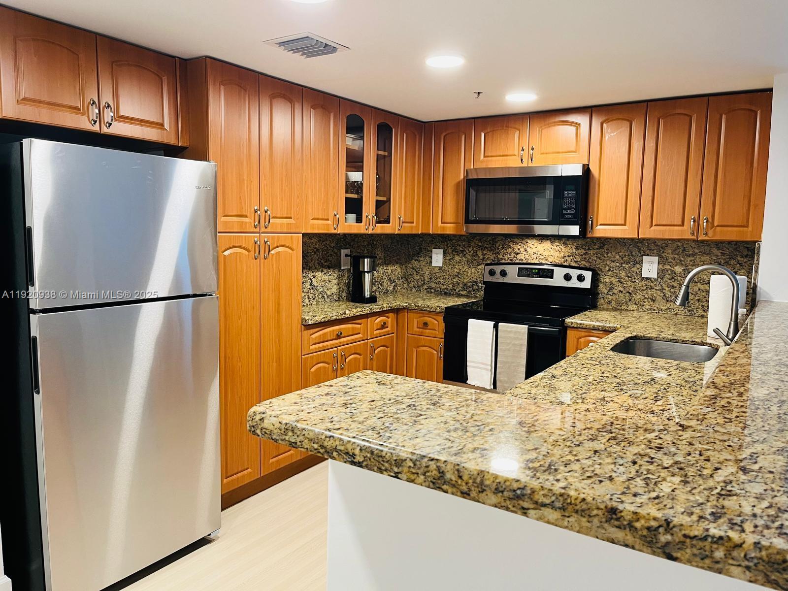 120 South Douglas Road, Unit 302 Miami, FL 33134 - Photo 8 of 28