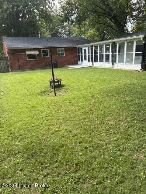 321 Mac Brae Road Louisville, KY 40214 - Photo 6 of 46 IMG_4588 (2)
