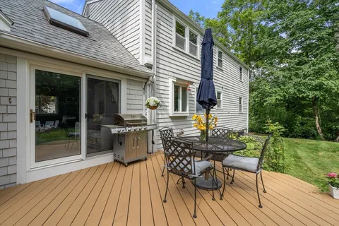 $949,000 | 10 James Road, Hanover, MA 02339