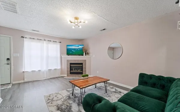 $1,250 | 109 Timberlake Trail, Jacksonville, NC 28546