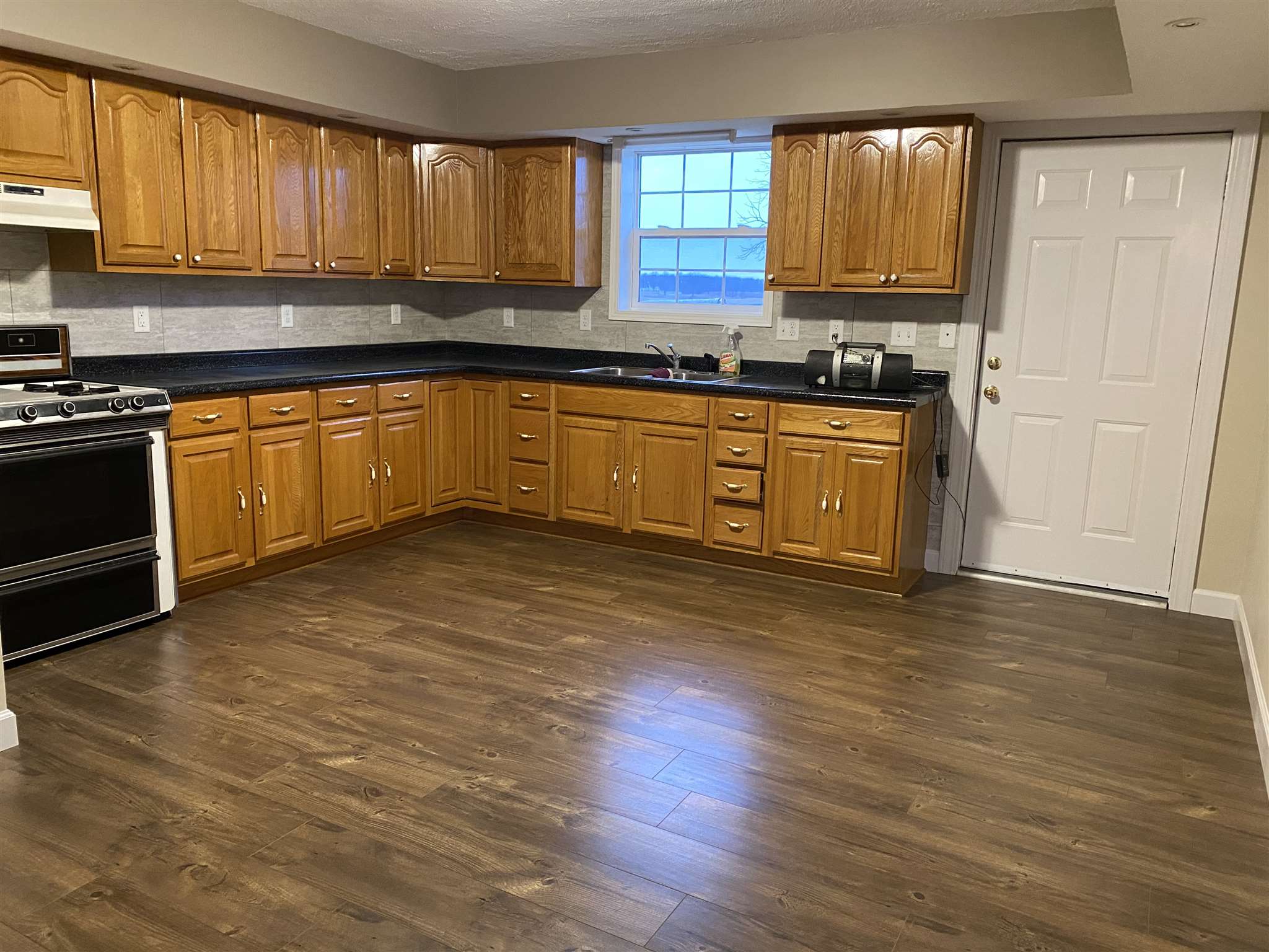 5401 County Road 40 Butler, IN 46721 - Photo 3 of 28