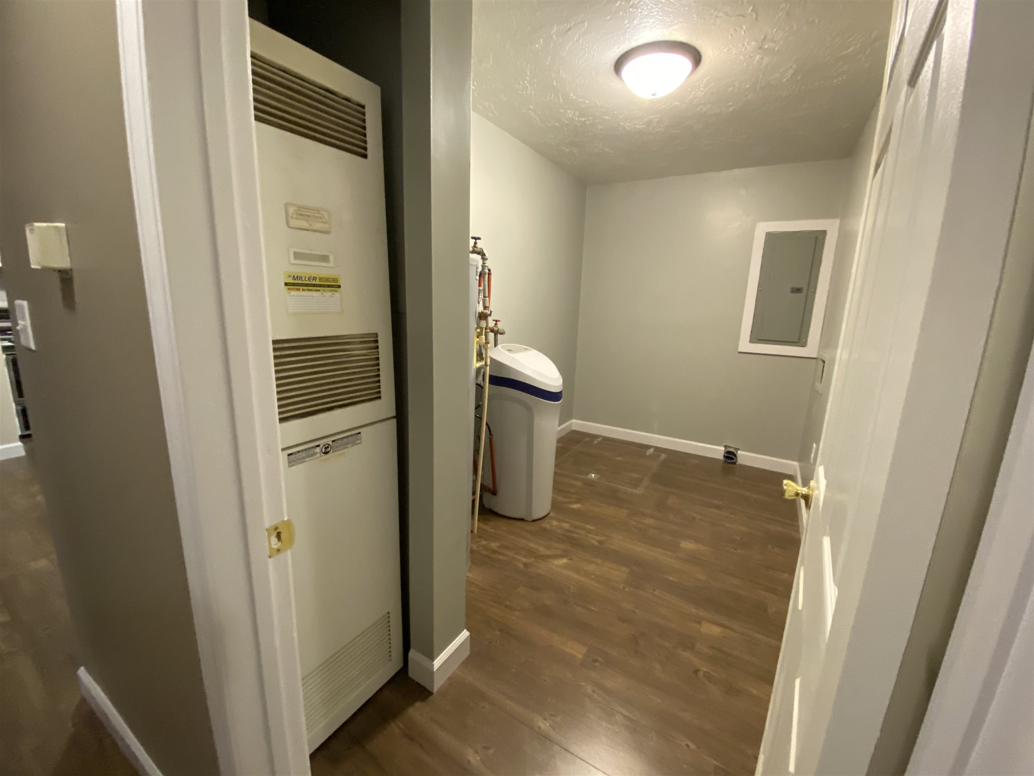 5401 County Road 40 Butler, IN 46721 - Photo 8 of 28