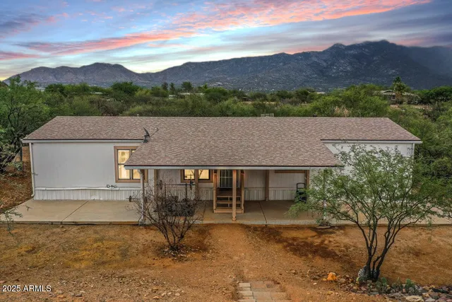 $305,000 | 16606 North Columbus Boulevard, Tucson, AZ 85739