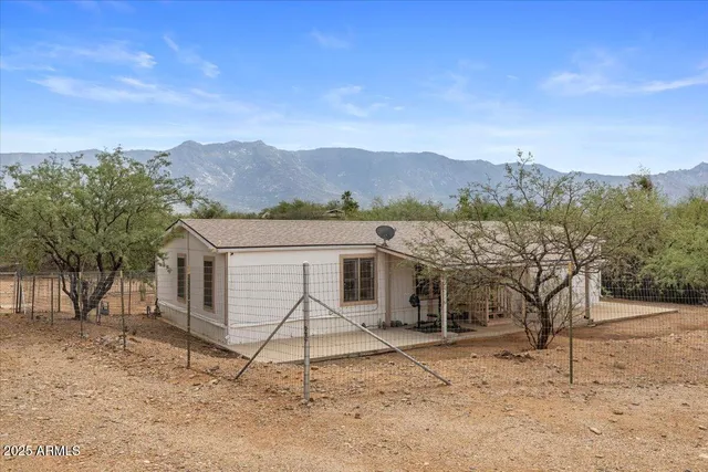 $305,000 | 16606 North Columbus Boulevard, Tucson, AZ 85739
