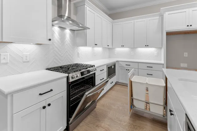 a close view of stove top oven