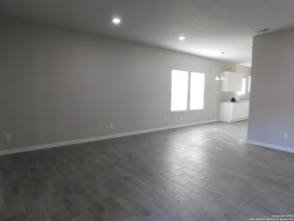 $1,450 | 2954 Weir Avenue, San Antonio, TX 78226