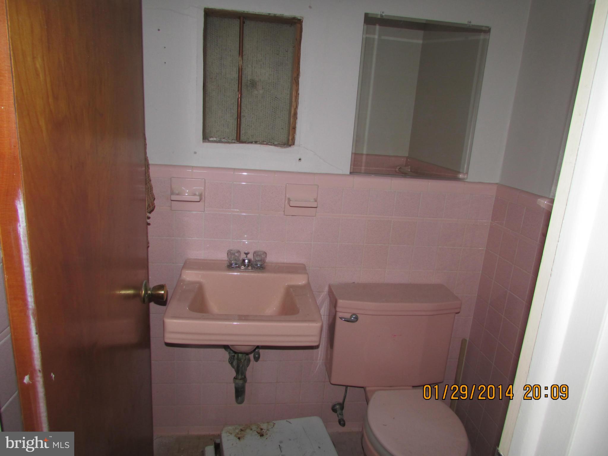 9500 Good Luck Road Lanham, MD 20706 - Photo 12 of 15 Bath (Master)