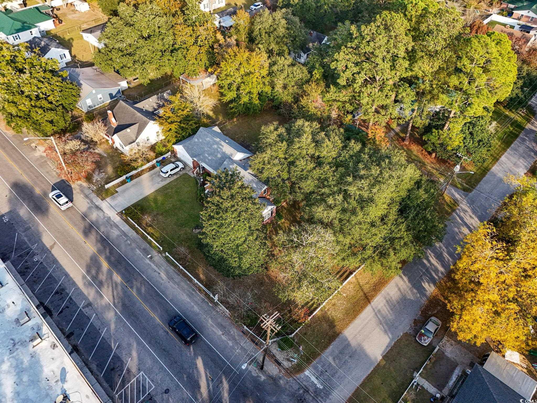 1817 South Island Road Georgetown, SC 29440 - Photo 2 of 37