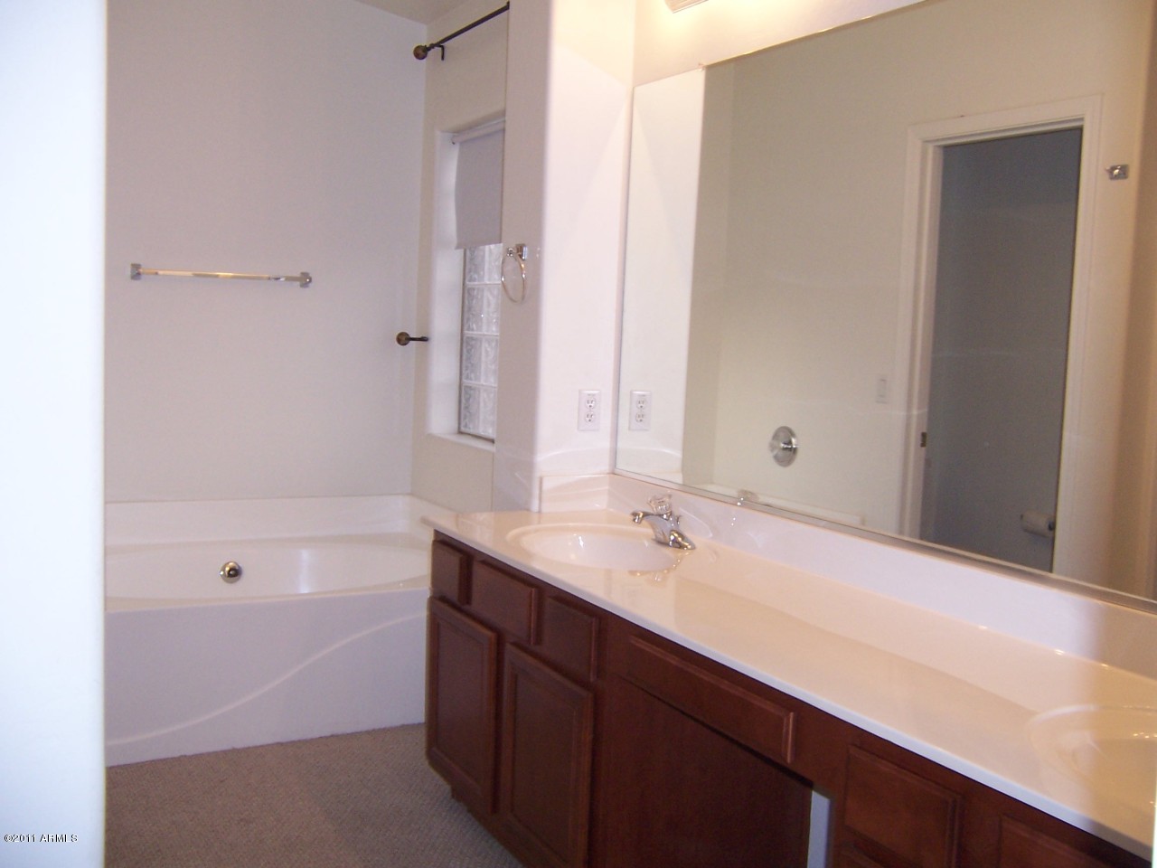 5349 West Pecan Road Laveen, AZ 85339 - Photo 7 of 13 Master Bath