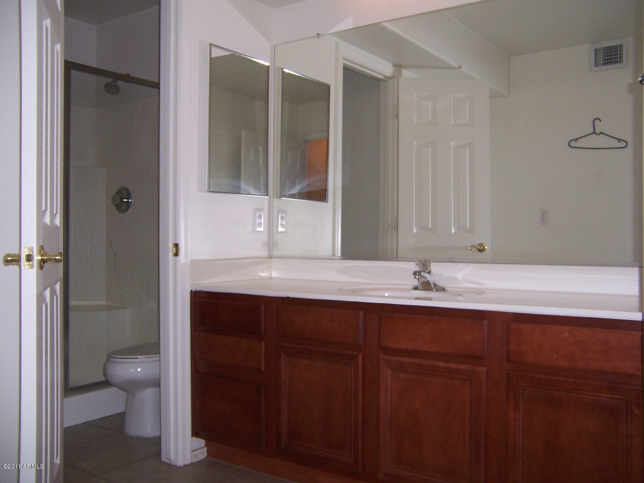 5349 West Pecan Road Laveen, AZ 85339 - Photo 9 of 13 Bathroom 2