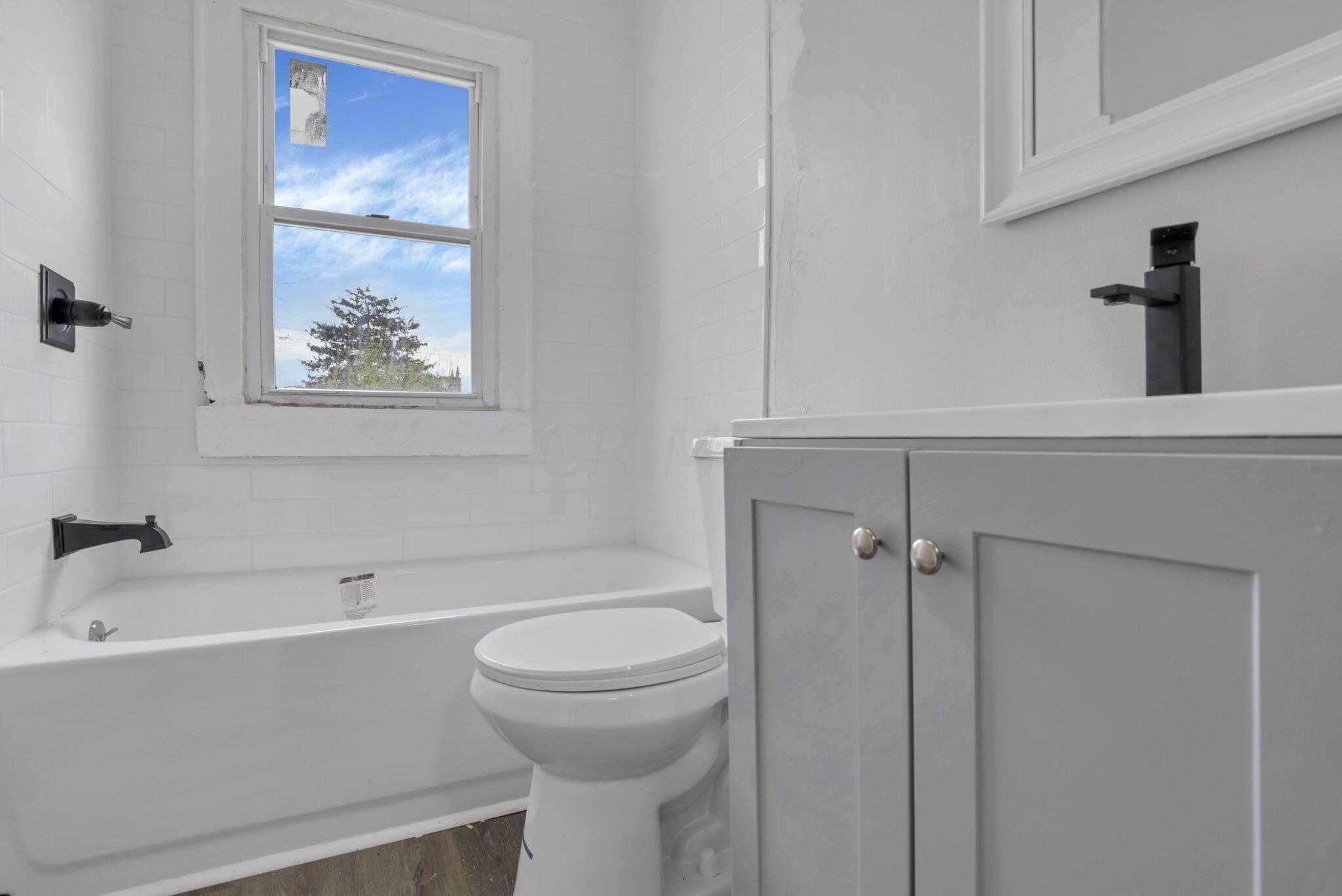 638 Racine Avenue Columbus, OH 43204 - Photo 24 of 68 27-web-or-mls-0N4A5175