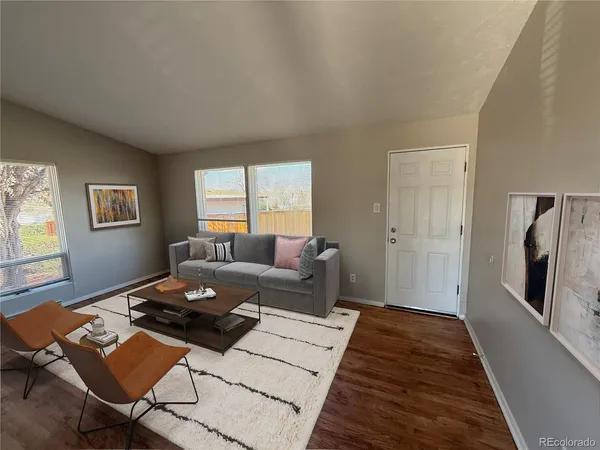 $580,000 | 5674 West Chestnut Avenue, Littleton, CO 80128
