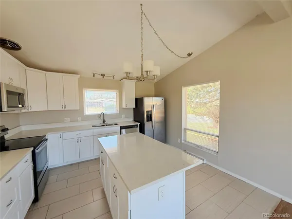$580,000 | 5674 West Chestnut Avenue, Littleton, CO 80128