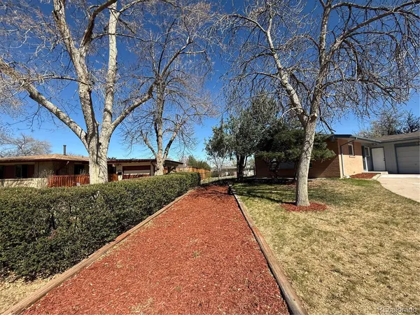 $580,000 | 5674 West Chestnut Avenue, Littleton, CO 80128
