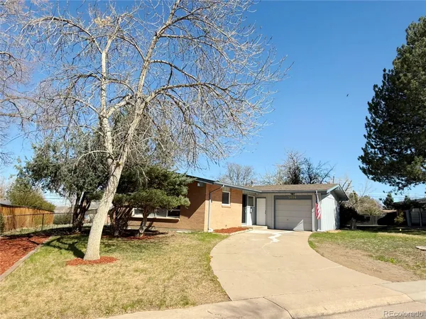$580,000 | 5674 West Chestnut Avenue, Littleton, CO 80128