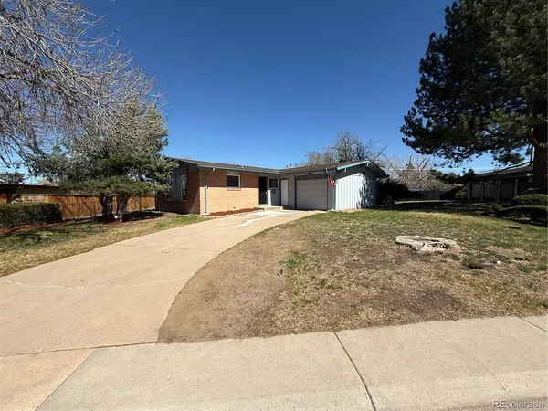 $580,000 | 5674 West Chestnut Avenue, Littleton, CO 80128