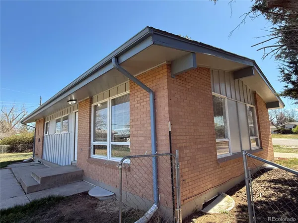 $580,000 | 5674 West Chestnut Avenue, Littleton, CO 80128