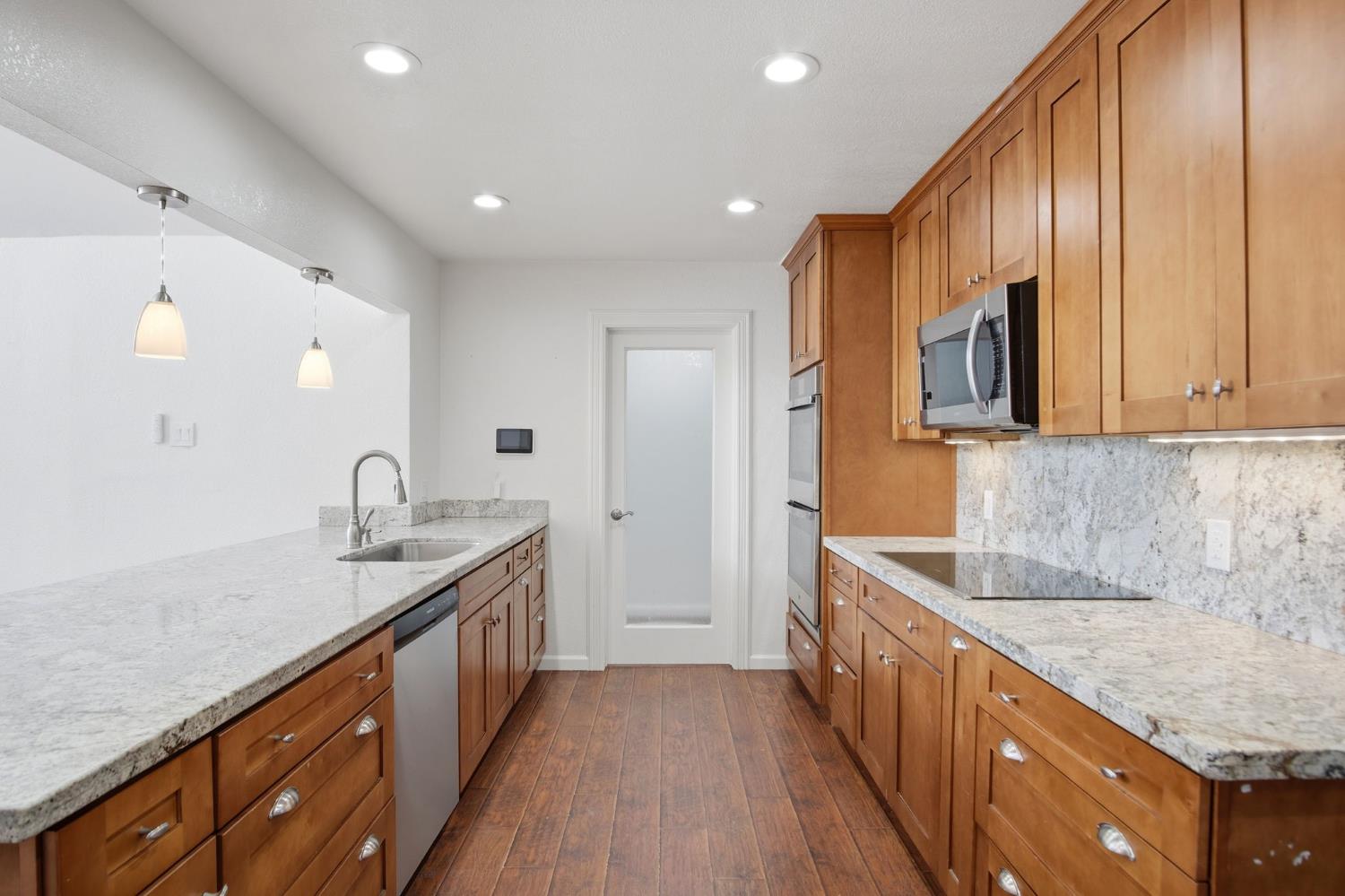3010 Lester Road Denair, CA 95316 - Photo 14 of 33
