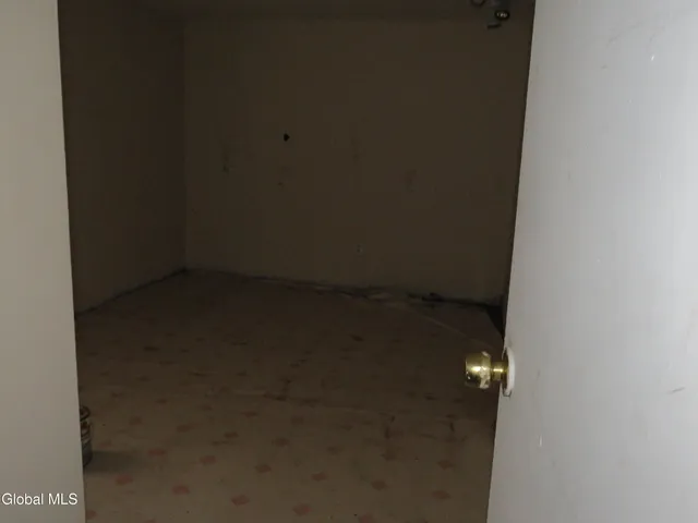 $124,900 | 221 Livingston Avenue, Albany, NY 12210