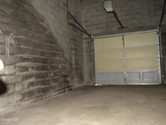 $124,900 | 221 Livingston Avenue, Albany, NY 12210