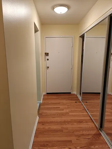 $1,825 | 2600 Brookwood Way Drive, Unit 214, Rolling Meadows, IL 60008