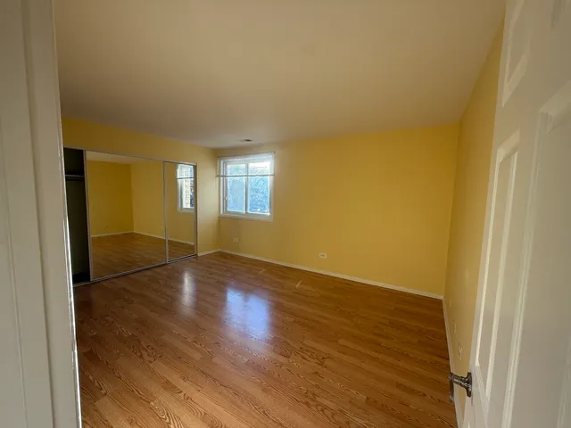 $1,900 | 2600 Brookwood Way Drive, Unit 214, Rolling Meadows, IL 60008