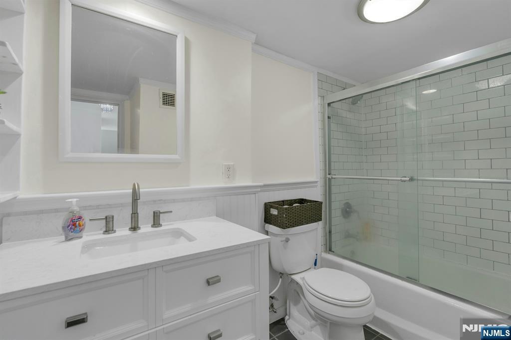 1203 River Road, Unit 9D Edgewater, NJ 07020 - Photo 27 of 42