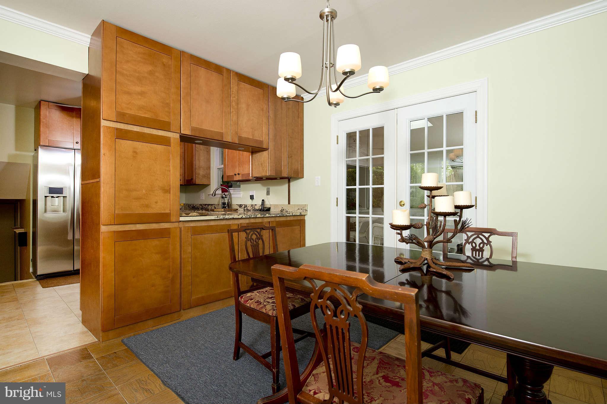 5214 Cather Road Springfield, VA 22151 - Photo 5 of 23 Dining Room