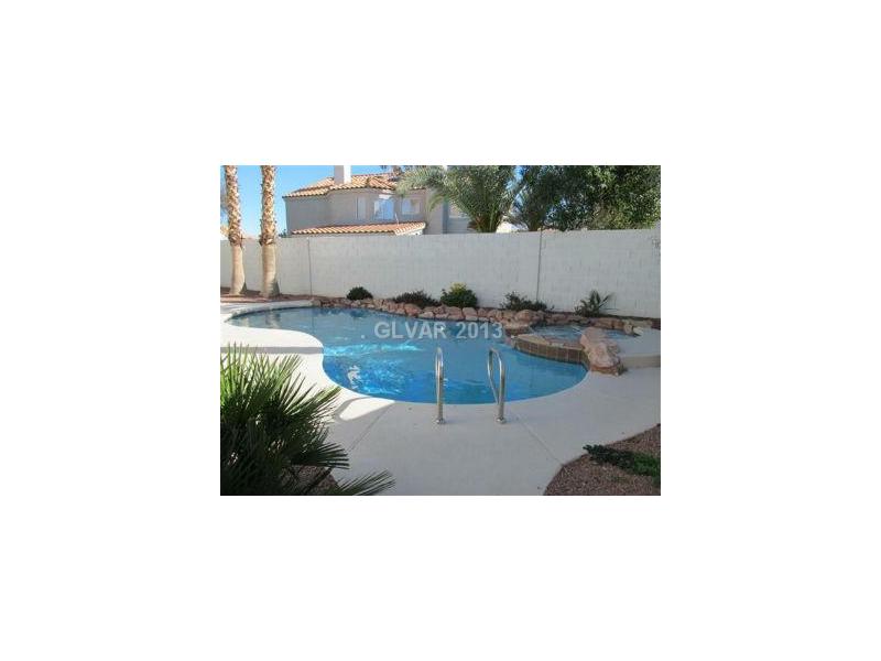 12 Rampart Court Henderson, NV 89074 - Photo 24 of 26 Exterior Back.