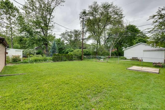 890 Lincoln Road Grosse Pointe, MI 48230 - Photo 22 of 31