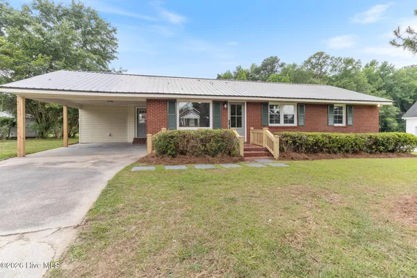 $289,900 | 207 Sunset Avenue, Whiteville, NC 28472