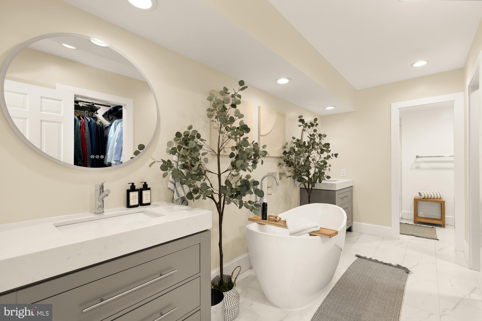 3726 Jenifer Street Northwest Washington, DC 20015 - Photo 26 of 52 Primary bathroom