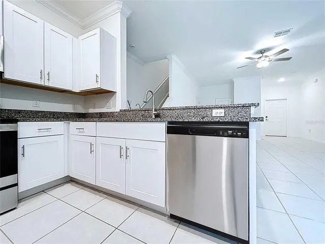 $297,000 | 30729 Veridian Way, Wesley Chapel, FL 33543