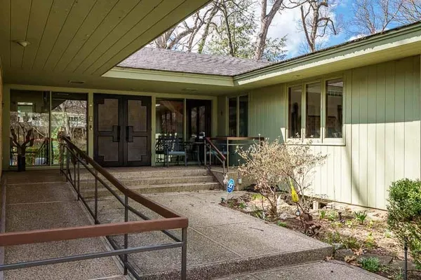 $475,000 | 2520 East Chickadee Trail, Rockford, IL 61107
