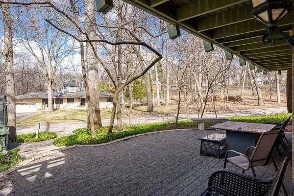 $475,000 | 2520 East Chickadee Trail, Rockford, IL 61107
