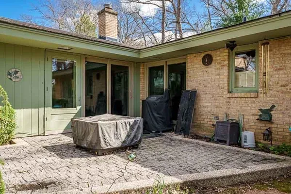 $475,000 | 2520 East Chickadee Trail, Rockford, IL 61107