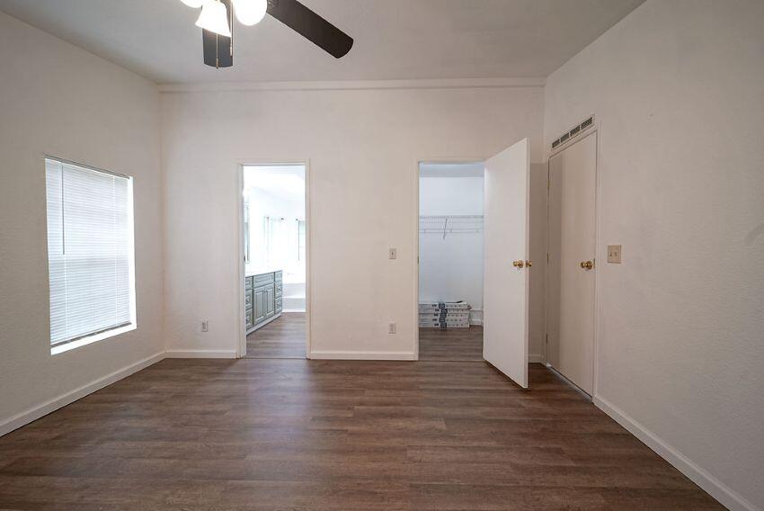 1291 Red Hill Road Junction City, CA 96048 - Photo 19 of 24 wooden floor in an empty room with a window