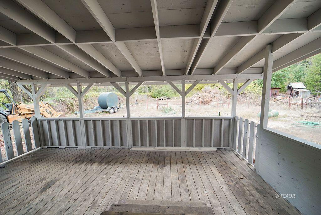 1291 Red Hill Road Junction City, CA 96048 - Photo 41 of 42 back deck