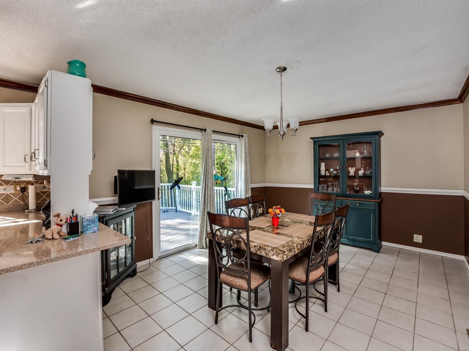 3142 Olde Post Road St. Louis, MO 63129 - Photo 10 of 38 Gallery Image 10