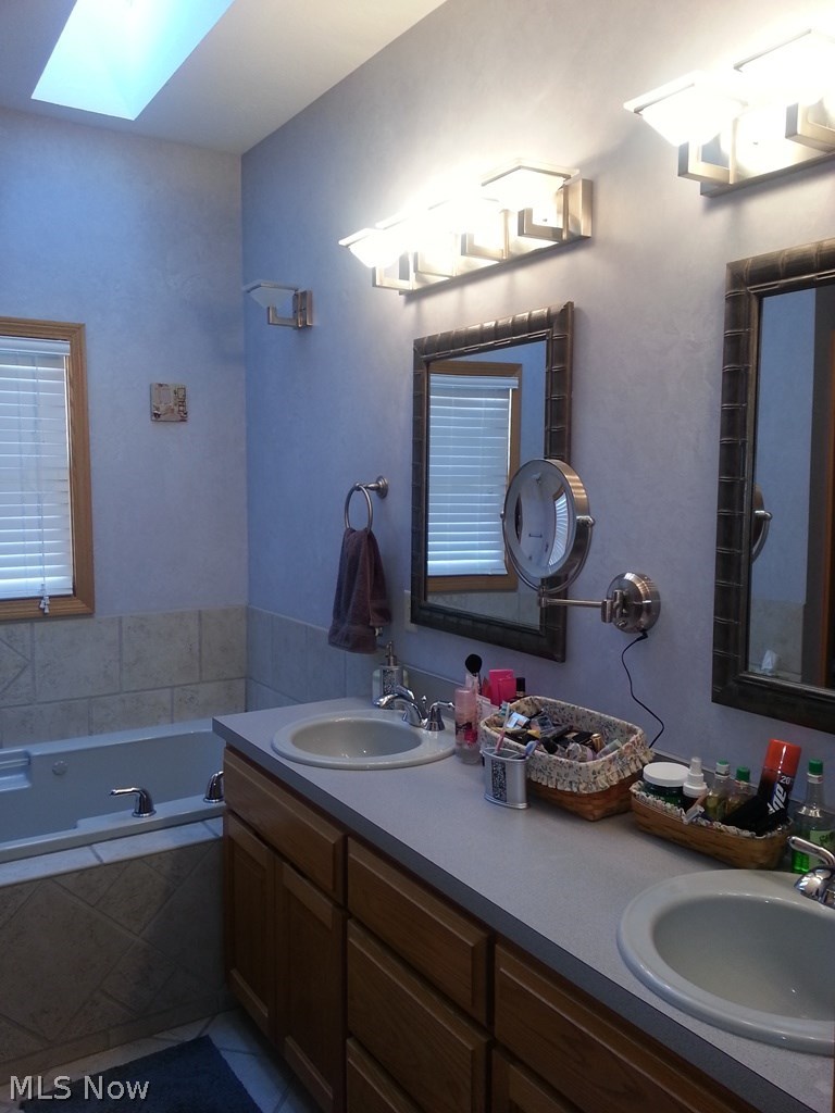 831 Forrest Ridge Drive Dover, OH 44622 - Photo 15 of 17 Gallery Image 15