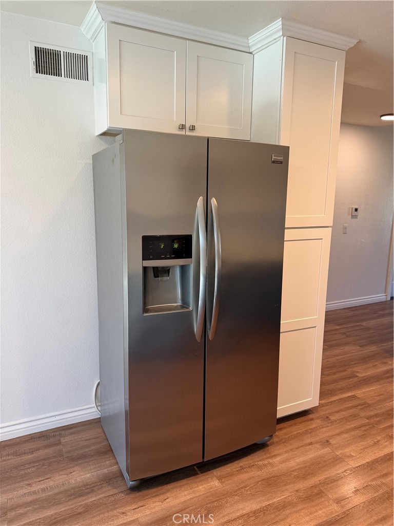 9042 Chaucer Circle Riverside, CA 92503 - Photo 10 of 22