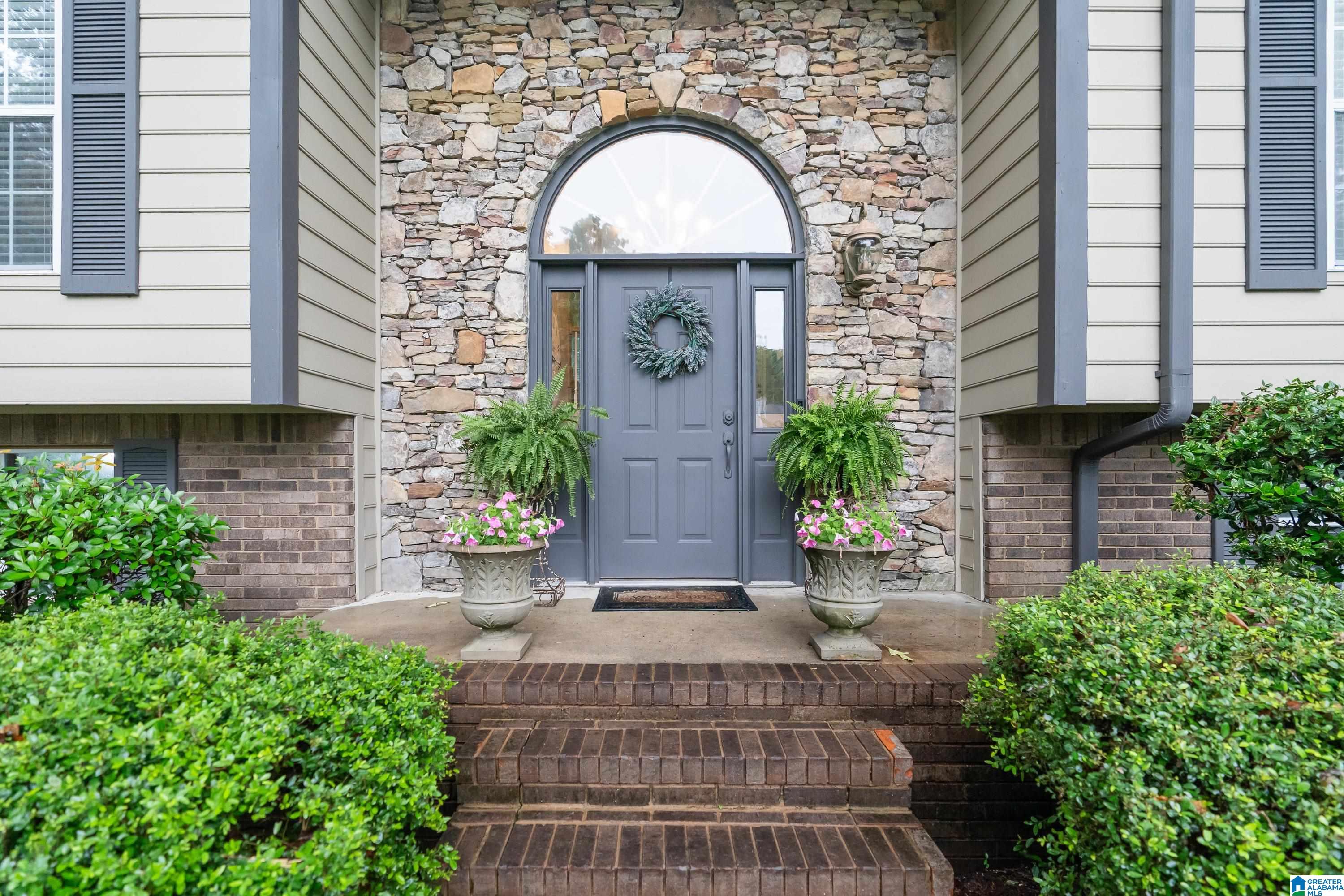1104 Macqueen Circle Helena, AL 35080 - Photo 3 of 32