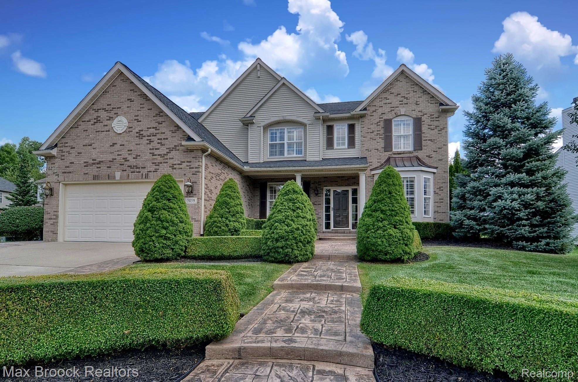 3059 Penn Court Rochester, MI 48307 - Photo 1 of 46 1-Front.jpg